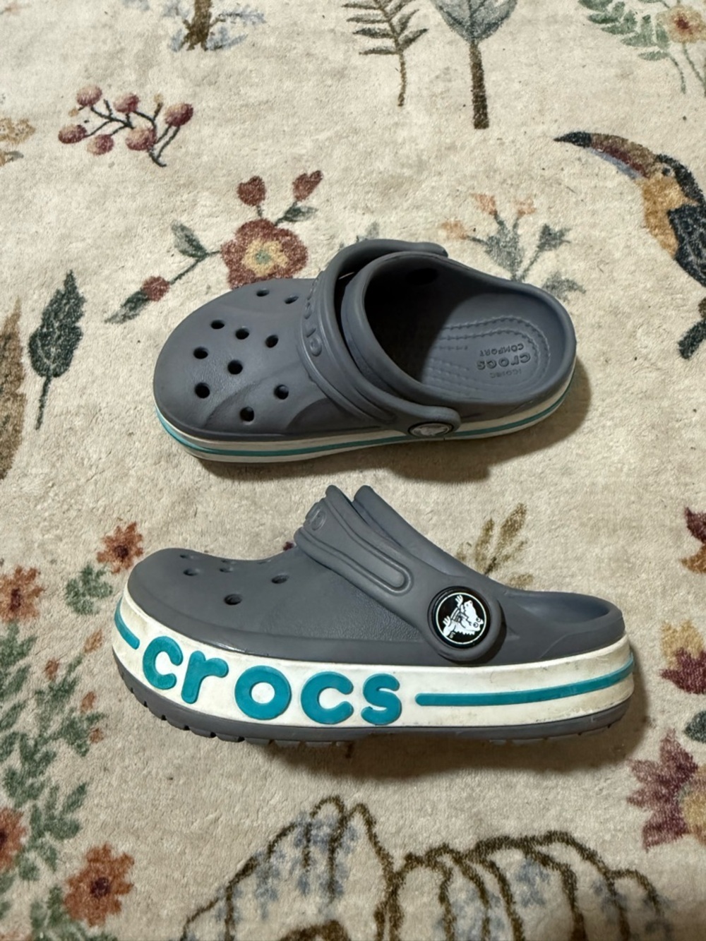 CROCS Kids Gray Clog with Teal Trim 8